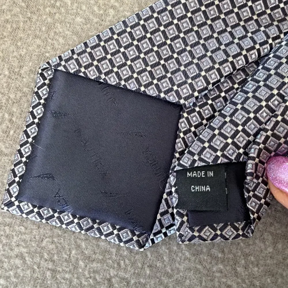 Nautica 100% Silk Necktie Tie Blue Squares Geometric New with Tag Gift